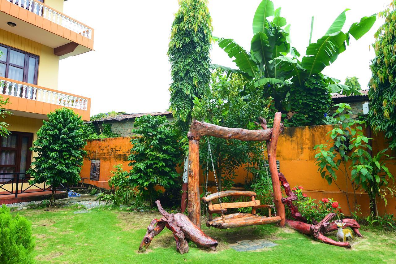 Hotel Homeland Pokhara Kültér fotó
