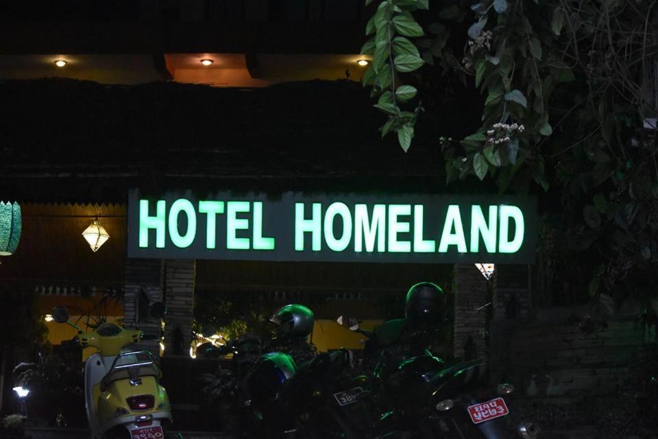 Hotel Homeland Pokhara Kültér fotó