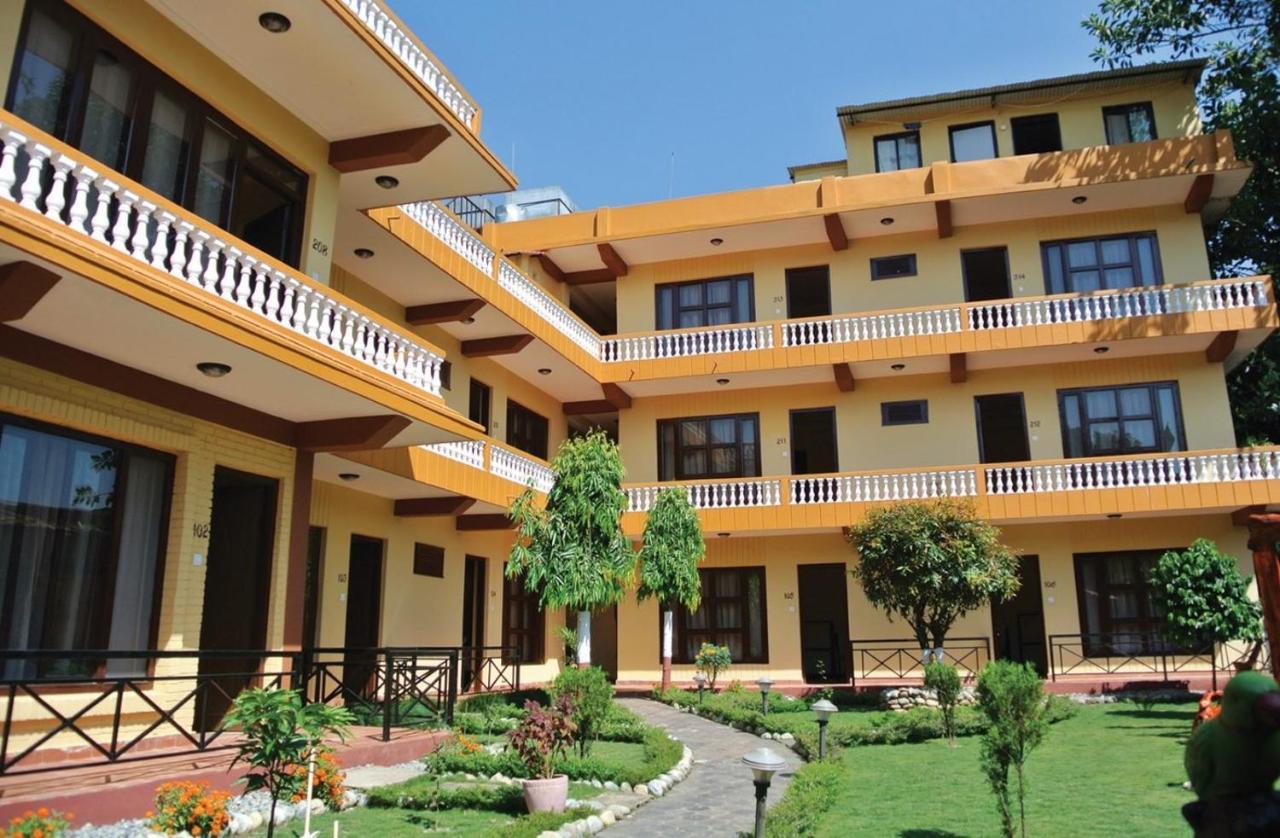 Hotel Homeland Pokhara Kültér fotó
